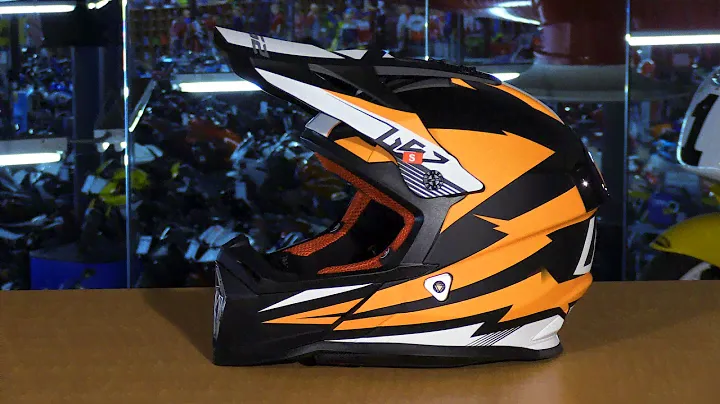 LS2 Fast Motorcycle Helmet Review